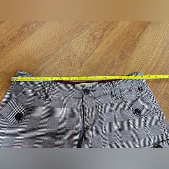 BILLABONG Pinstripe/Houndstooth Cotton Shorts - Picture 7 of 8